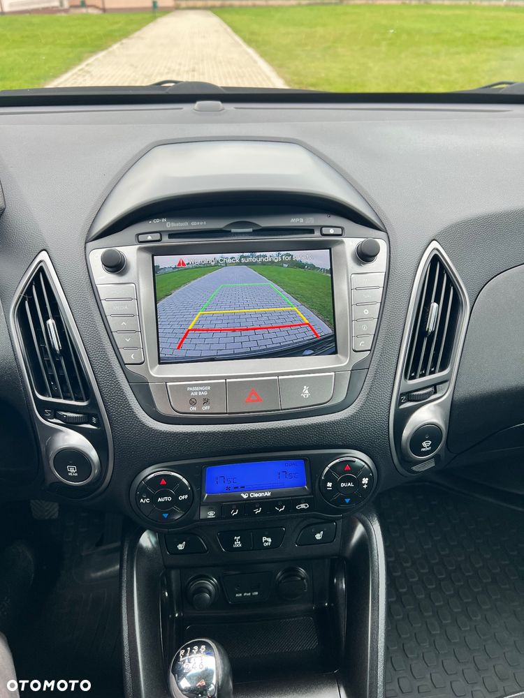 Hyundai ix35 2.0 CRDi Premium 4WD - 19