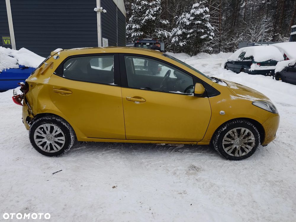 Mazda 2 07R 1.3 63 KW NA CZĘŚCI - 4