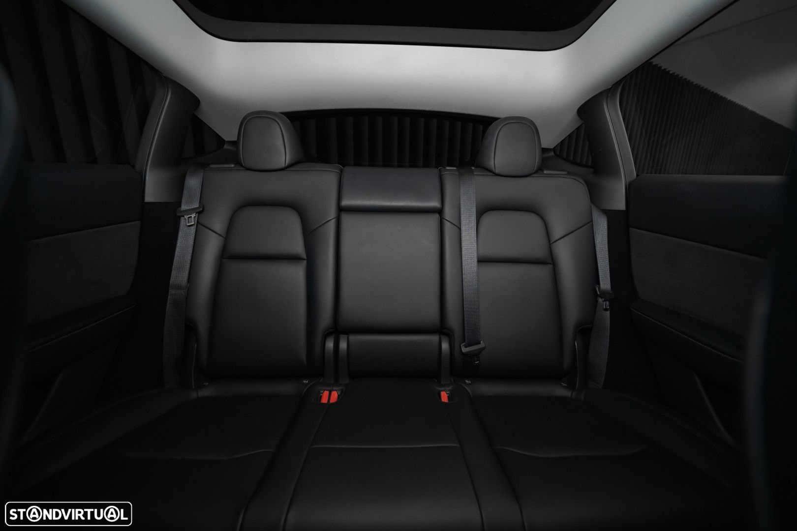 Tesla Model Y Performance Tração Integral - 43