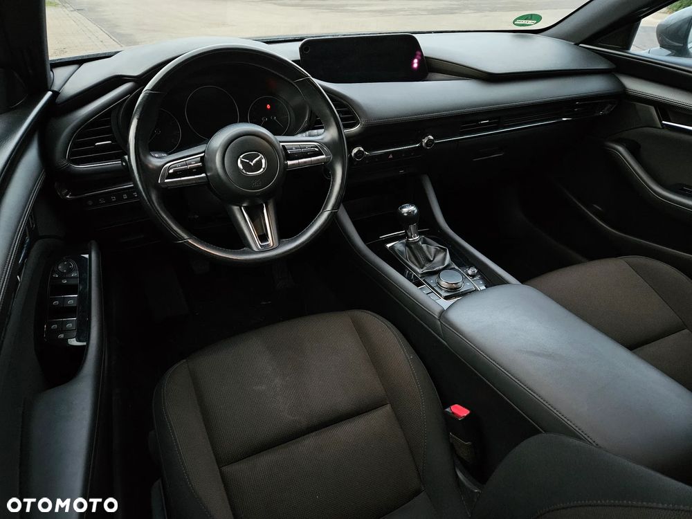 Mazda 3 e-SKYACTIV-G 122 M HYBRID EXCLUSIVE-LINE - 19