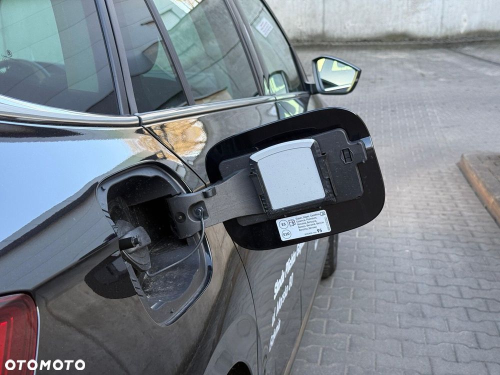 Skoda Scala 1.0 TSI Edition 130 DSG - 33