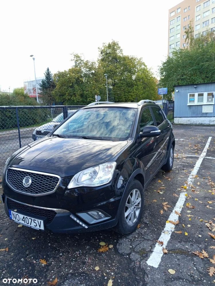 SsangYong/KGM Korando 2.0 E-XDi DPF 4WD Automatik Sapphire - 4