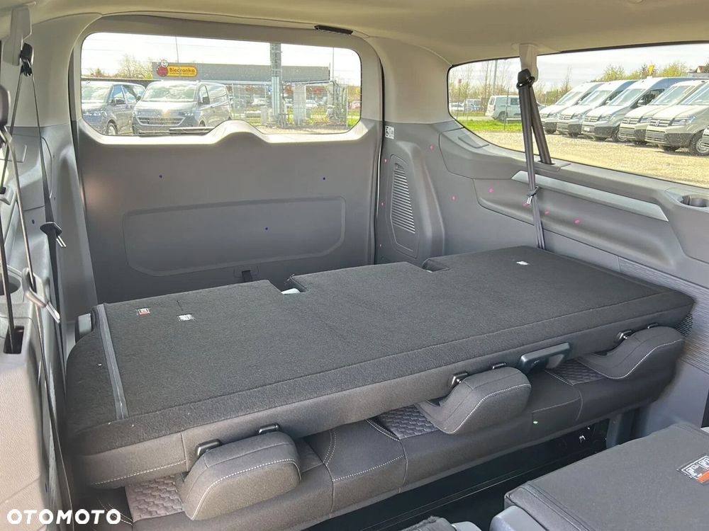 Volkswagen Caravelle 2.0 TDI L2 Edition - 18