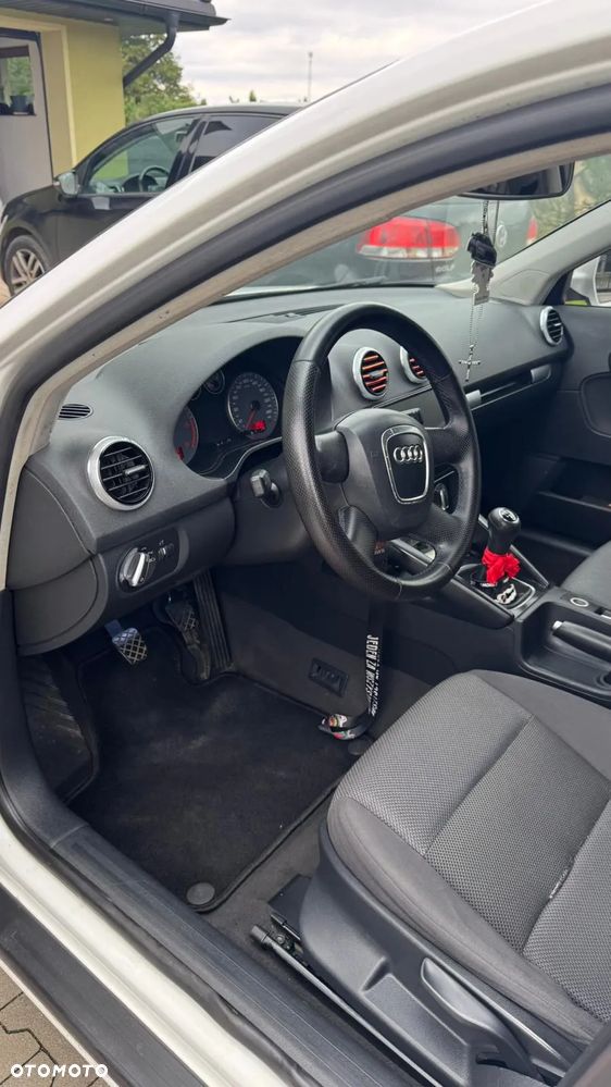 Audi A3 ver-1-6-tdi - 7