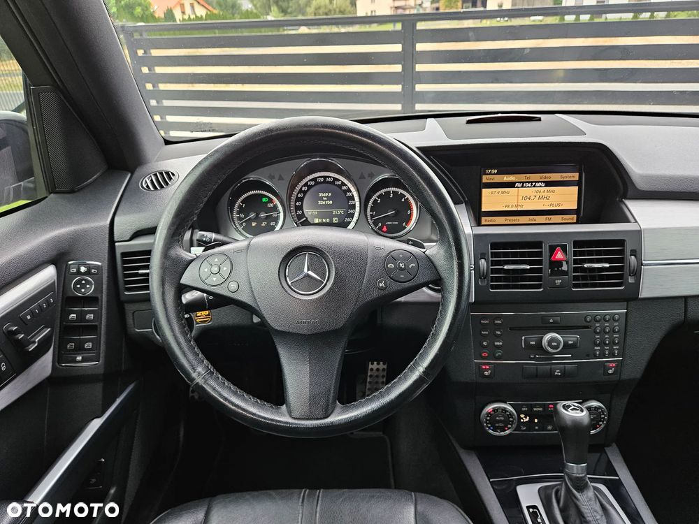 Mercedes-Benz GLK 350 CDI DPF 4Matic 7G-TRONIC - 23