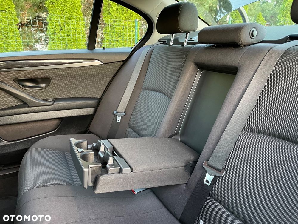 BMW Seria 5 - 16