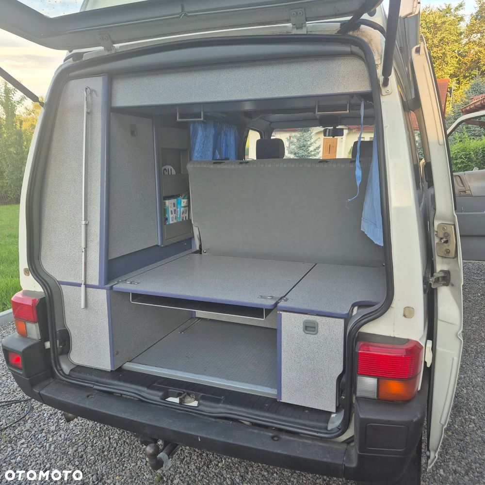Volkswagen Transporter - 12
