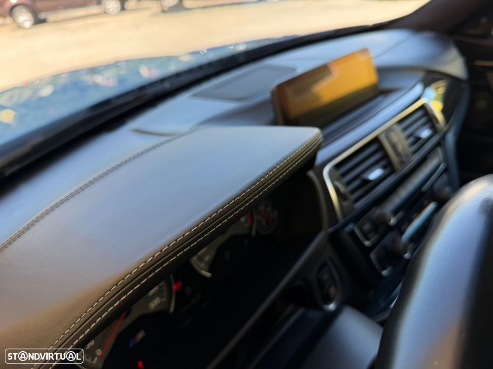 BMW M4 Auto - 20