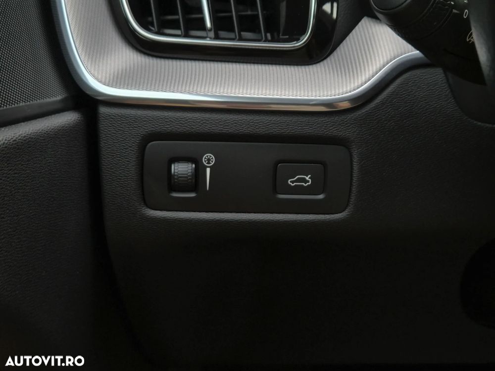 Volvo XC 60 B4 D Geartronic Inscription - 22
