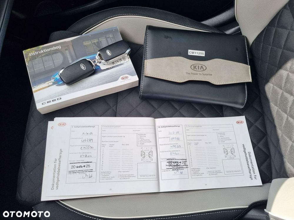 Kia Ceed 1.4 T-GDI DCT OPF GT Line - 28