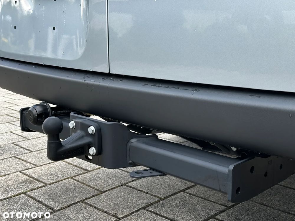 Mercedes-Benz Sprinter - 28