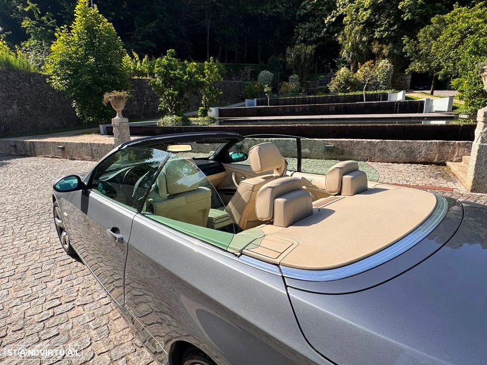 BMW 320 i Cabrio Auto - 6