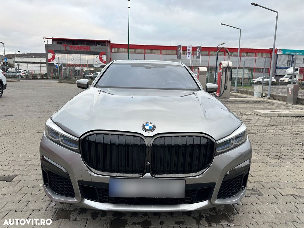 BMW Seria 7 730d xDrive MHEV - 2