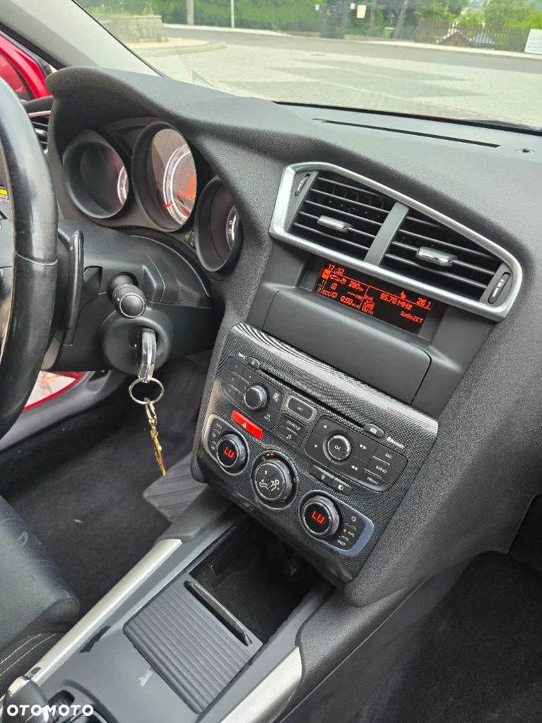 Citroën C4 - 13