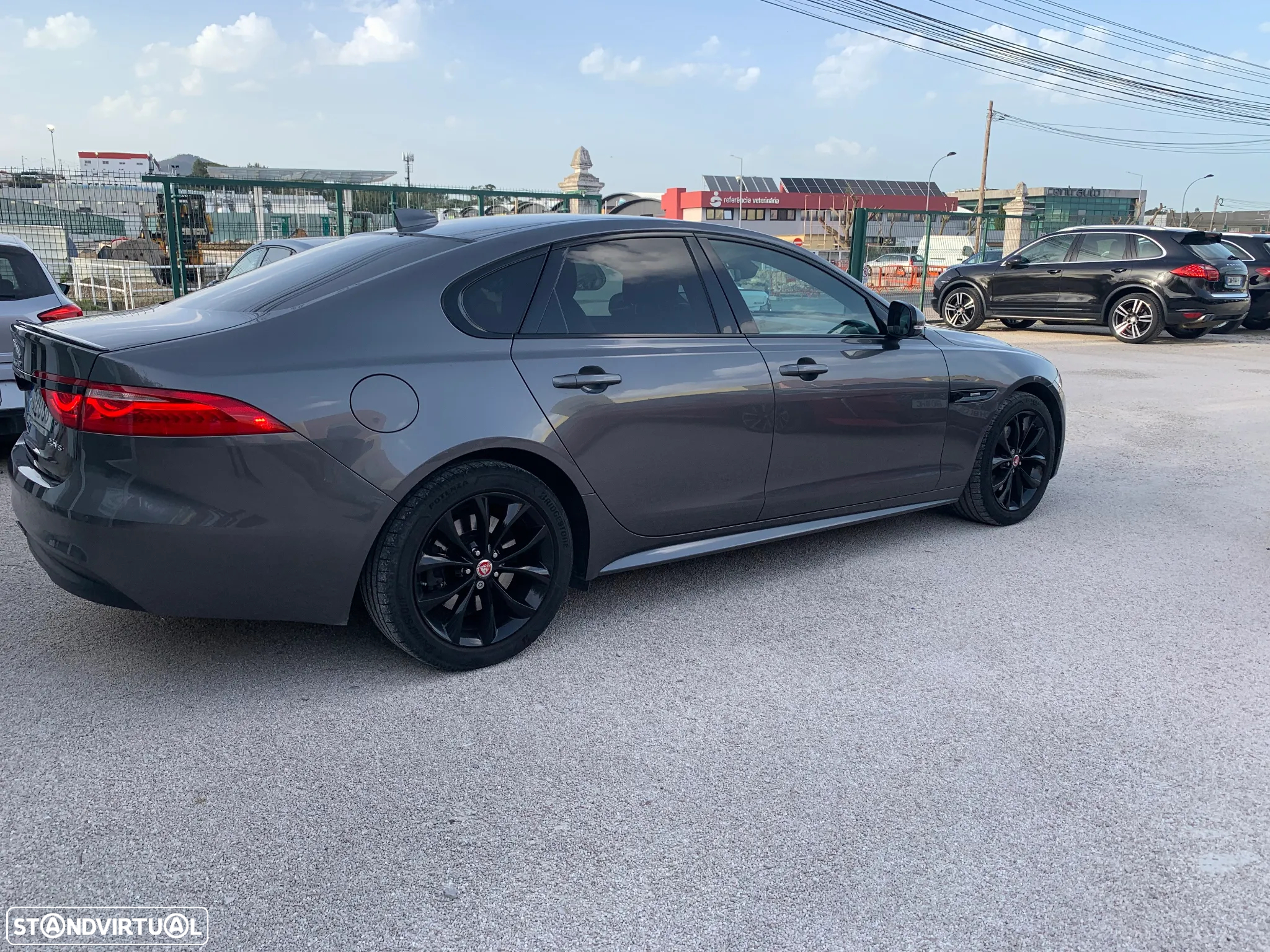 Jaguar XF 20d Aut. R-Sport - 38