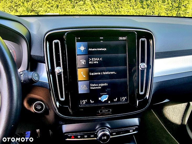 Volvo XC 40 T3 Geartronic Inscription - 32