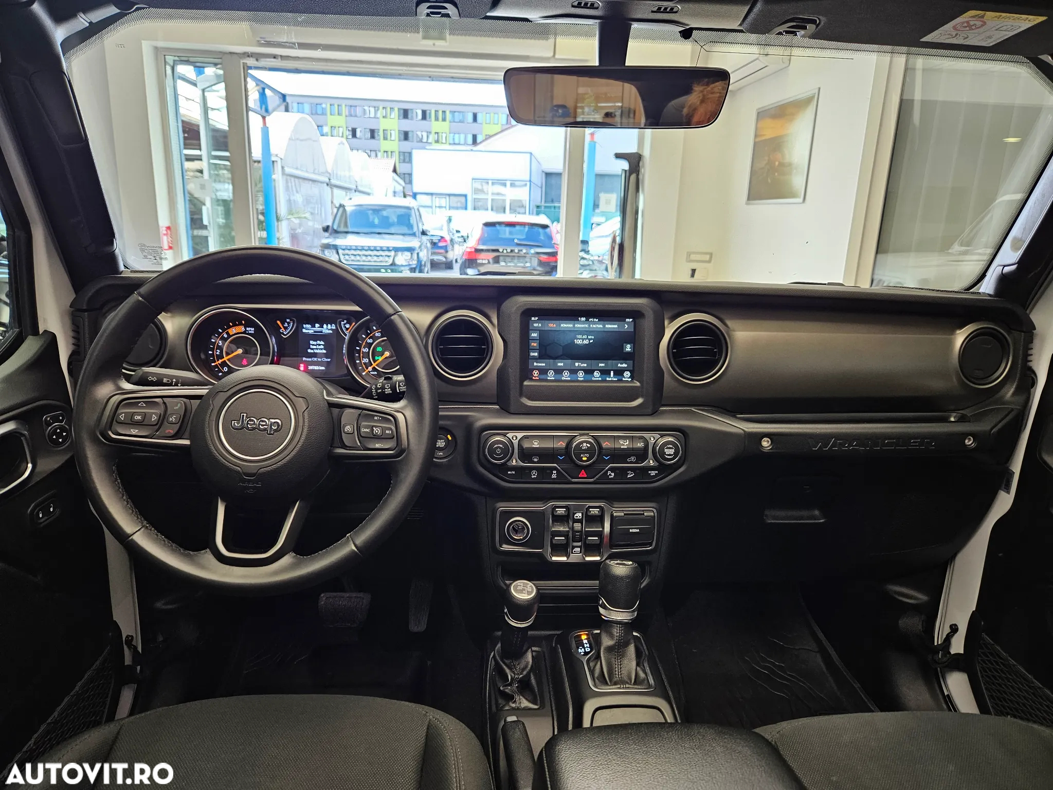 Jeep Wrangler Unlimited 2.2 CRDi AWD Automatik Sport - 24