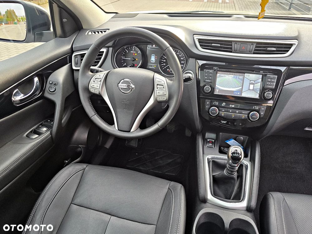 Nissan Qashqai 1.5 dCi 360 - 28