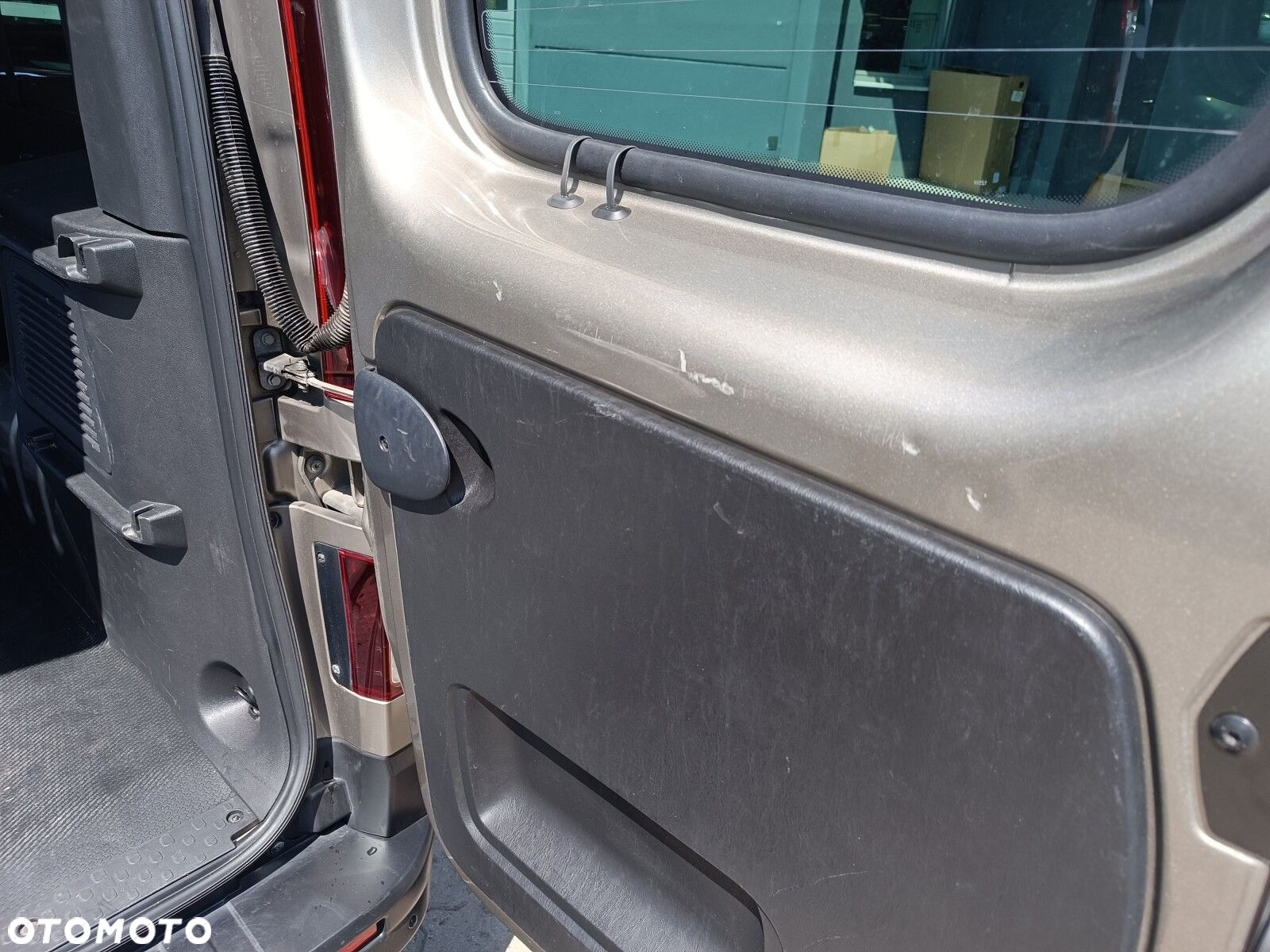 Renault Trafic - 11