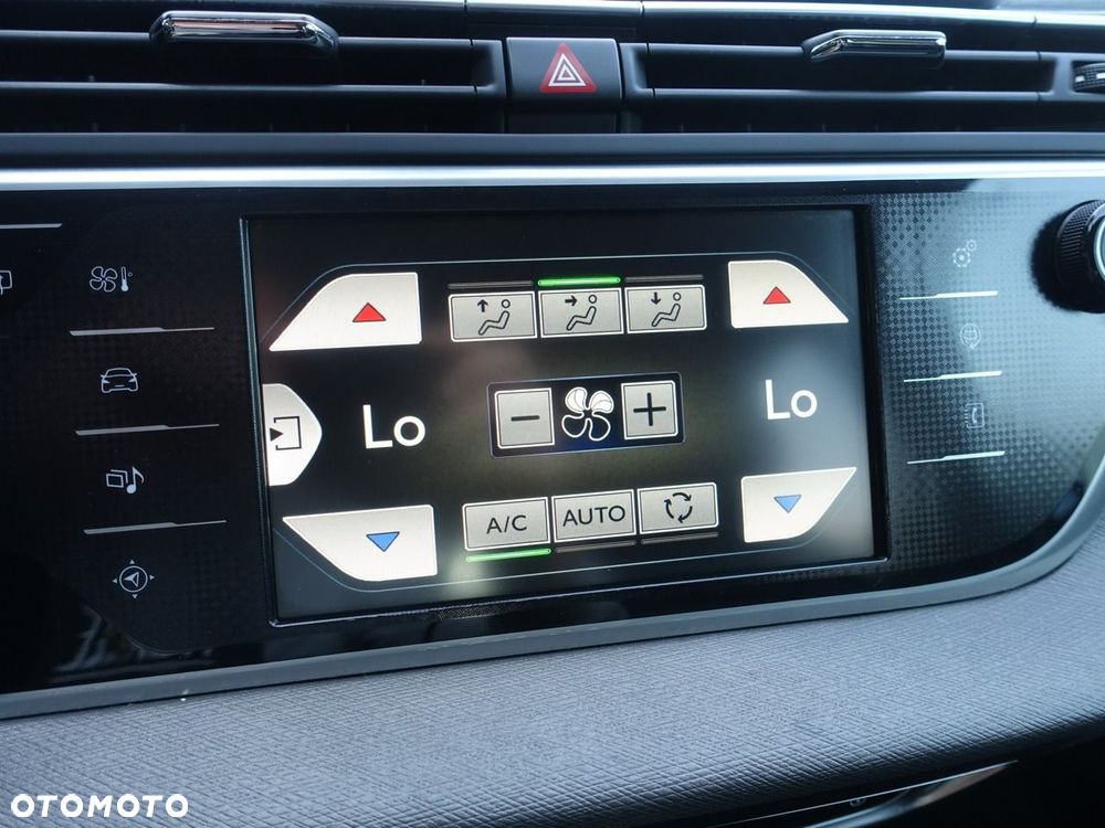 Citroën C4 Picasso e-HDi 115 ETG6 Exclusive - 23