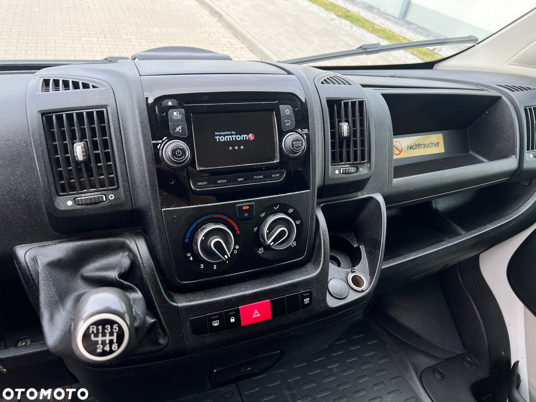 Peugeot Boxer L2H1 - 29