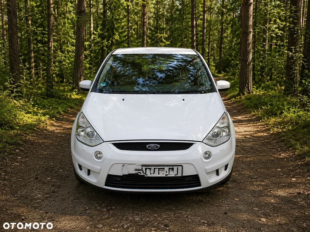 Ford S-Max 2.0 TDCi DPF Titanium - 1