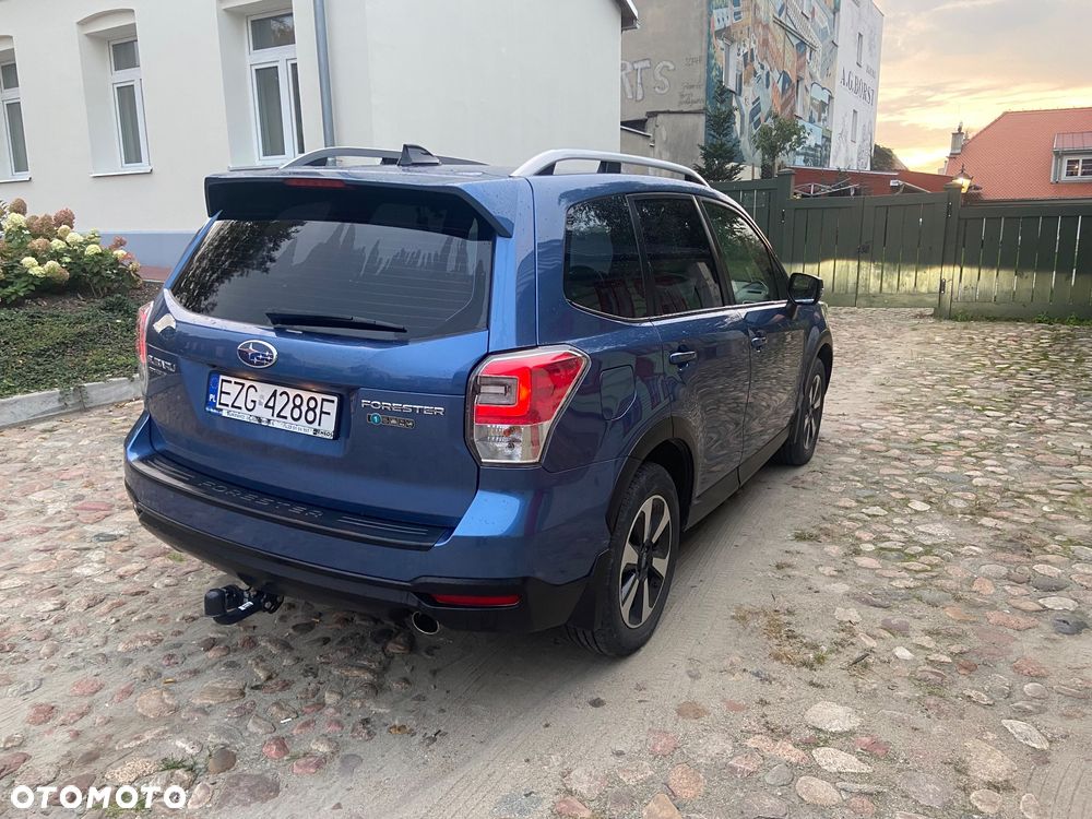 Subaru Forester 2.0 i Exclusive (EyeSight) Lineartronic - 4
