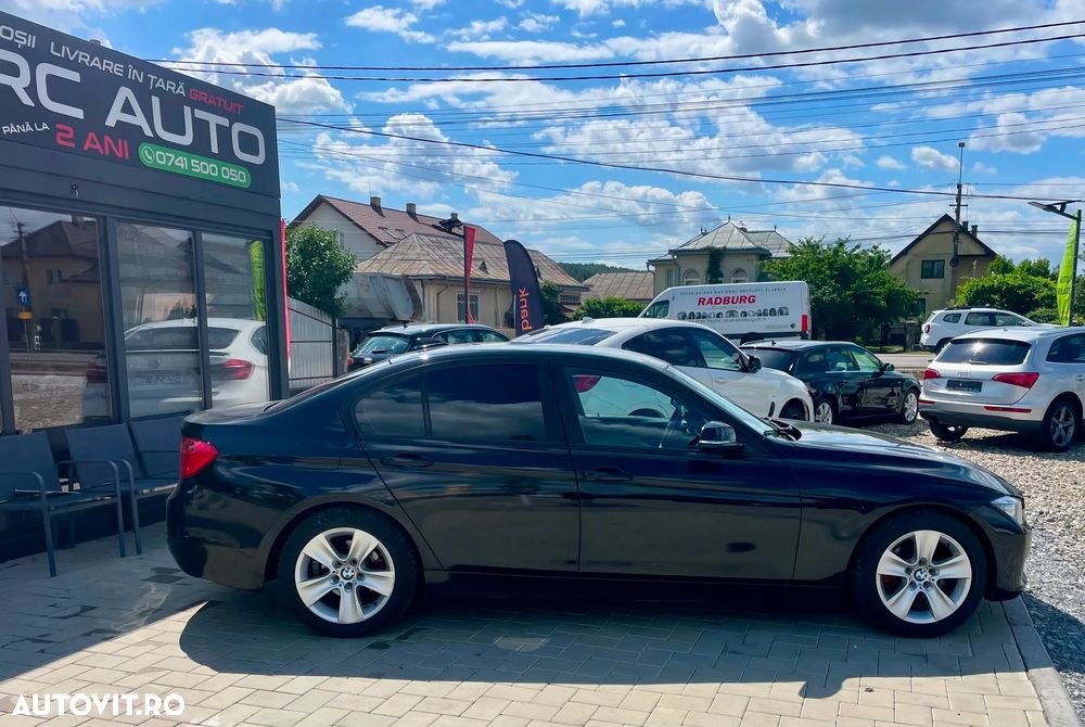 BMW Seria 3 318d DPF Edition Lifestyle - 3