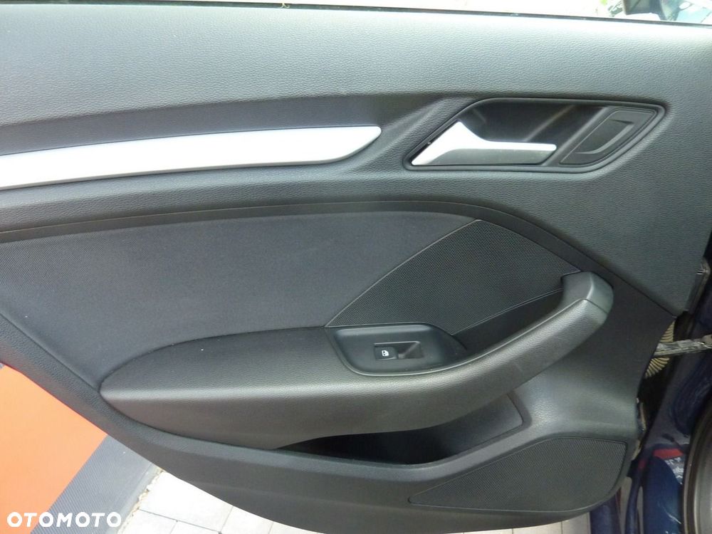Audi A3 Sportback - 36