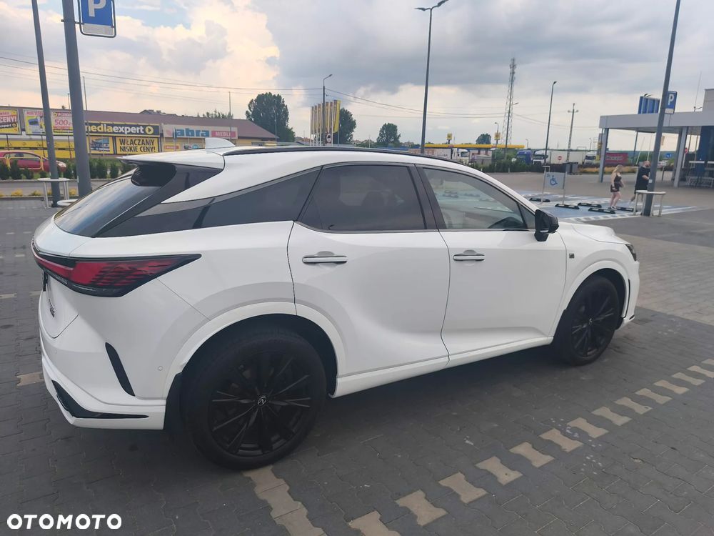 Lexus RX 500h F Sport - 12