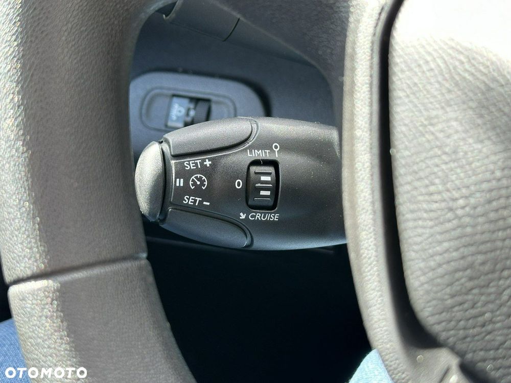 Peugeot Partner - 30