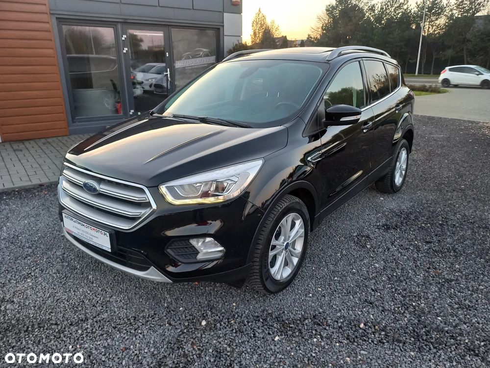 Ford Kuga - 1