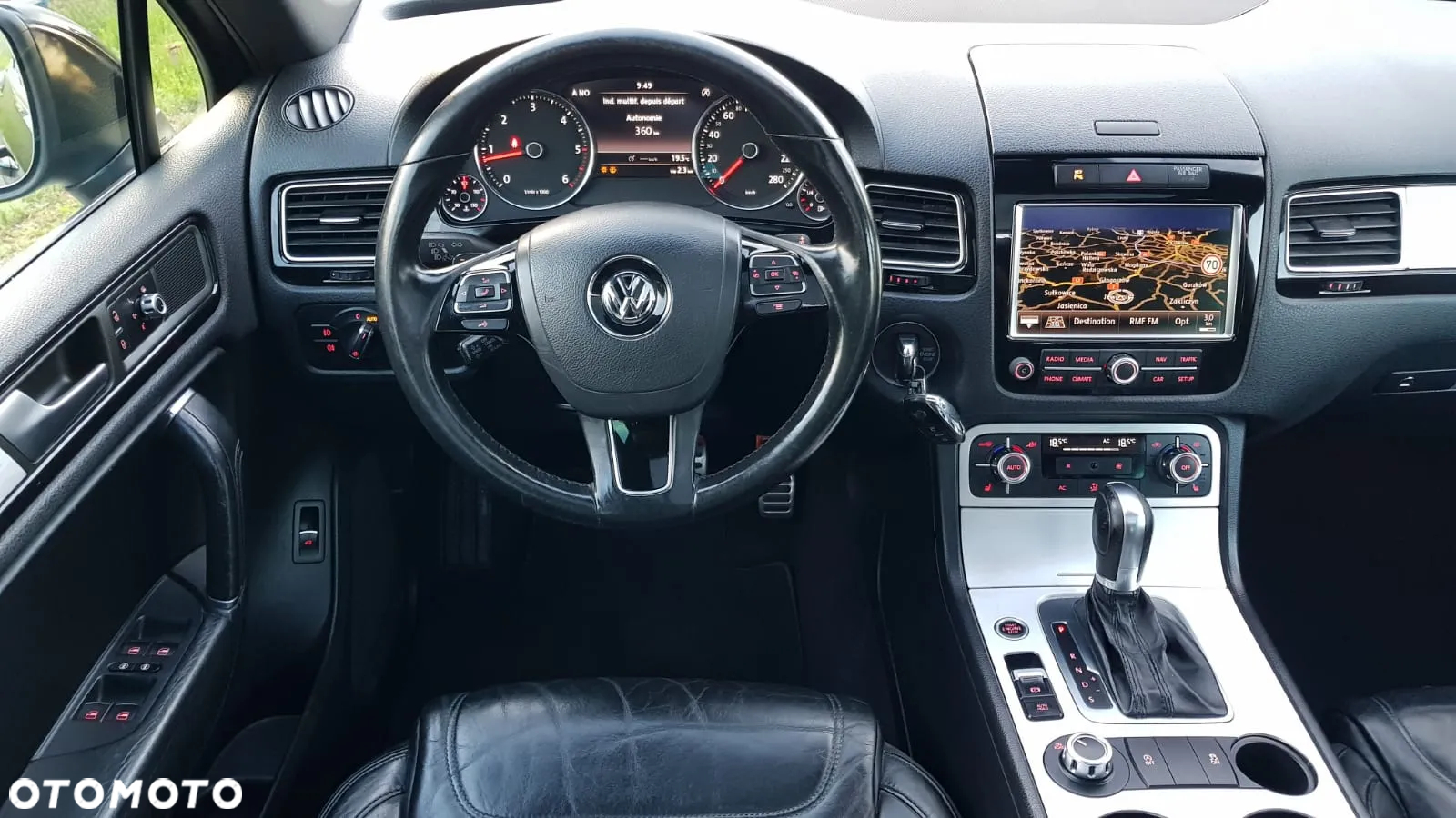 Volkswagen Touareg - 17