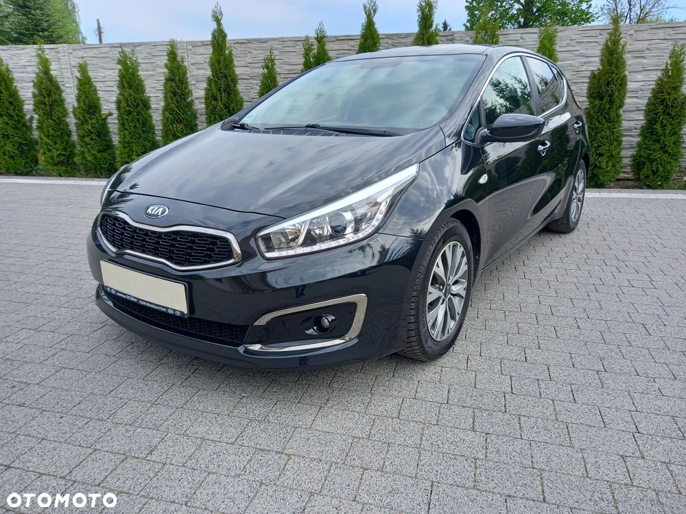 Kia Ceed 1.6 GDI Platinum Edition - 3
