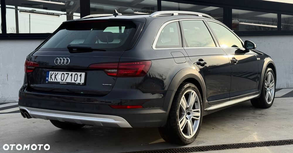 Audi A4 Allroad 2.0 TDI Quattro S tronic - 8