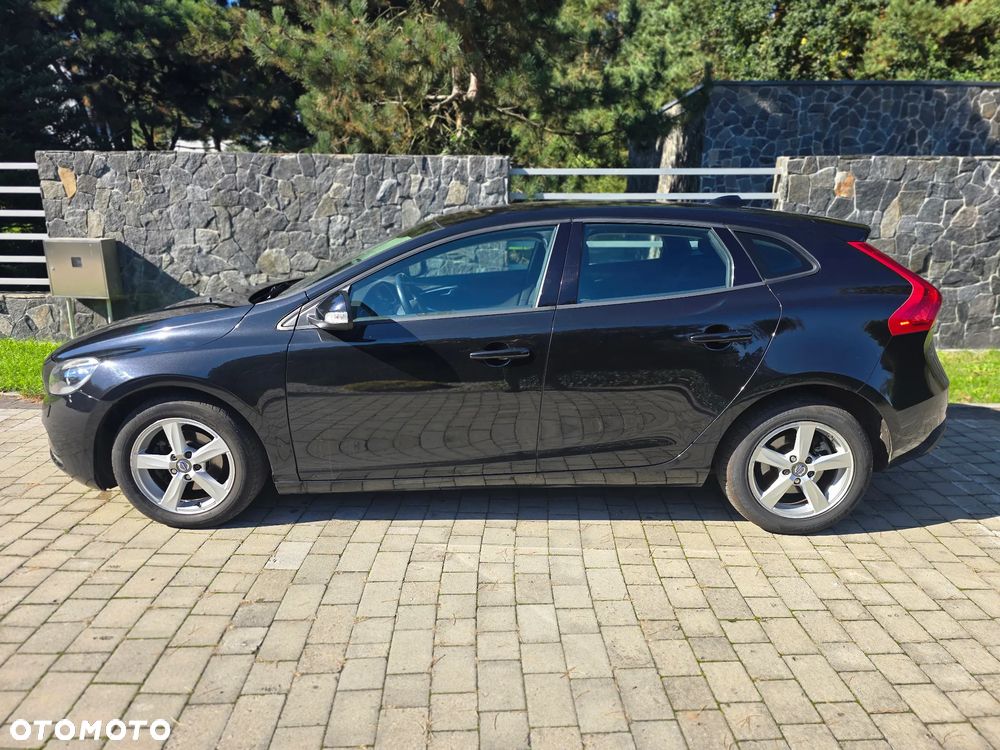 Volvo V40 2014 photo 2