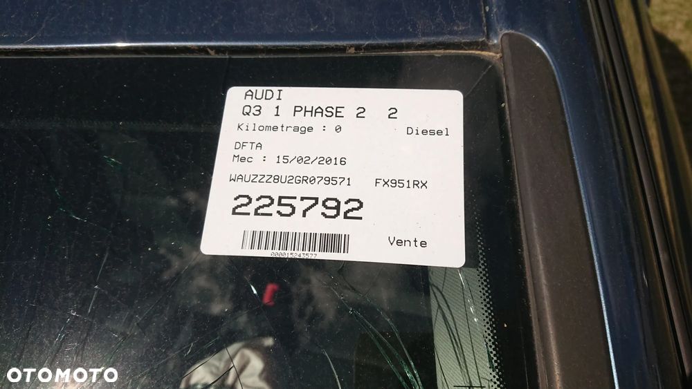 Audi Q3 2.0 TDI Sport S tronic - 24