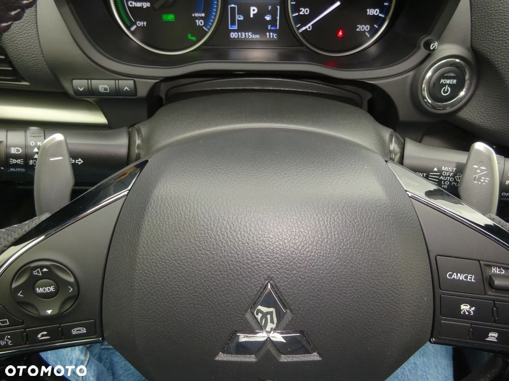Mitsubishi Eclipse Cross Plug-In Hybrid 4WD Select Black - 11