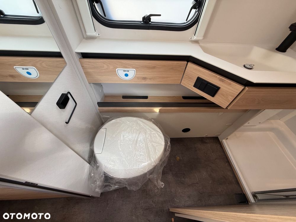 Dethleffs Camper 530 FSK - 13