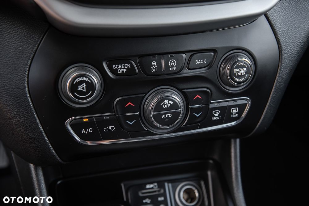 Jeep Cherokee 2.2 Multijet Active Drive II Automatik Limited - 26