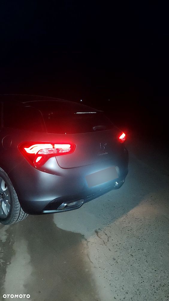 Citroën DS5 ver-2-0-hdi-hybrid4-pure-pearl-mcp - 18