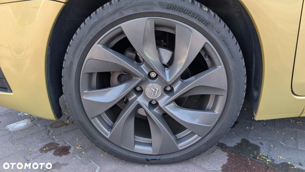 Citroën C4 Picasso 1.8 16V Confort - 21