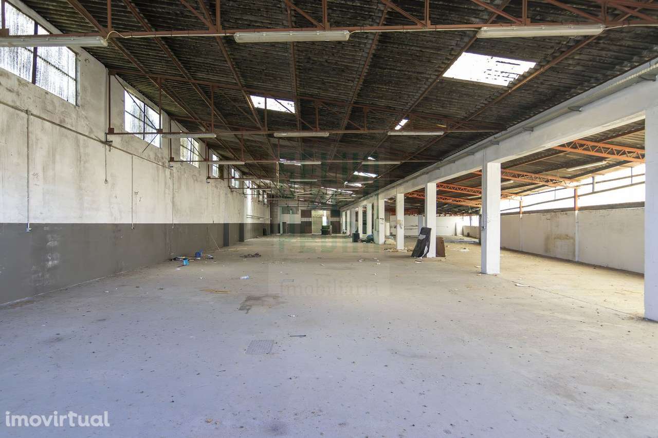 Armazém em Paços de Ferreira - Grande imagem: 2/16