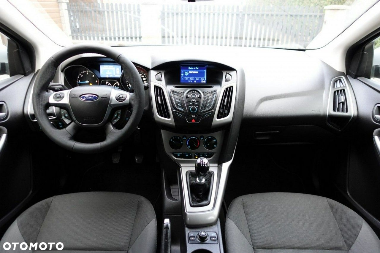 Ford Focus - 13