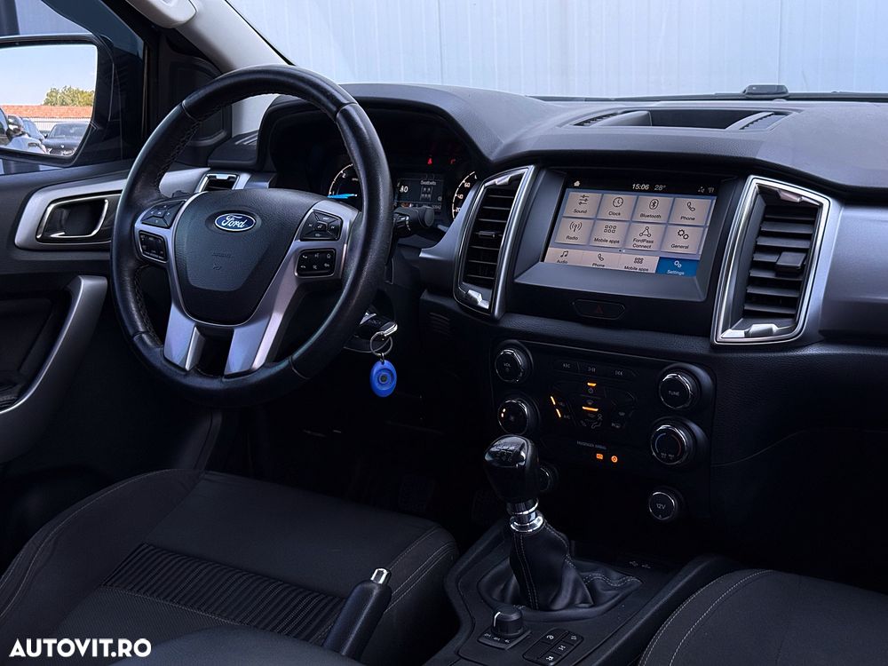 Ford RANGER - 21