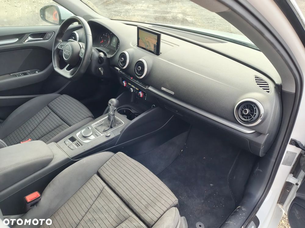 Audi A3 Sportback - 30