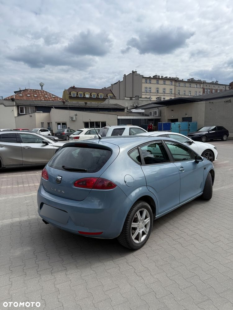 Seat Leon 2.0 TDI Stylance DSG - 4