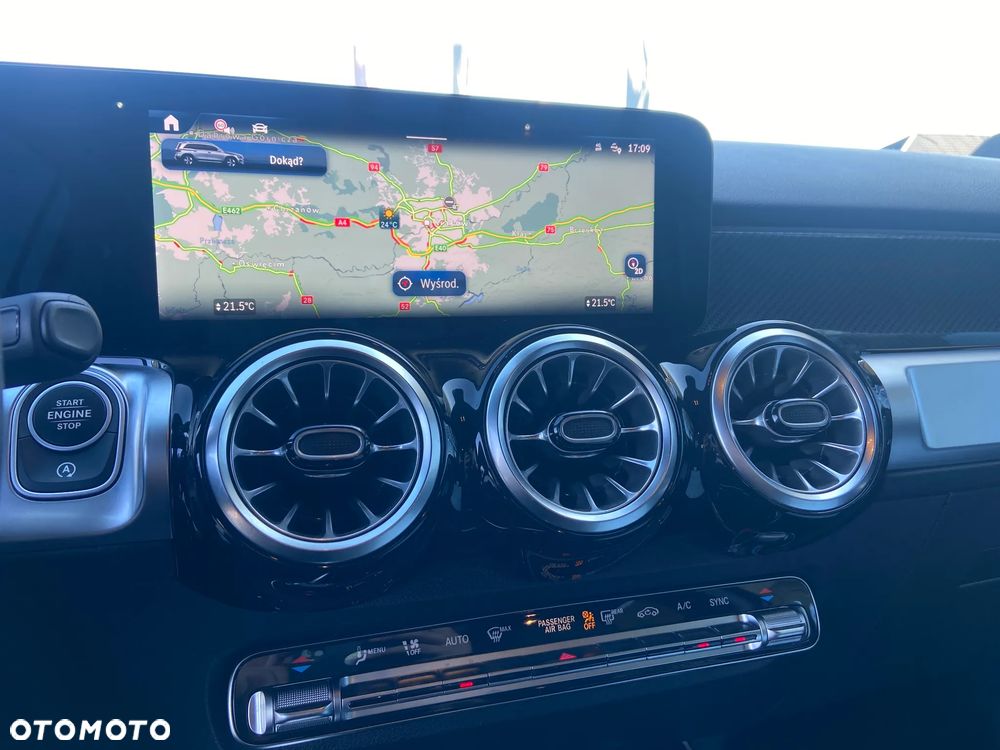 Mercedes-Benz GLB 200 AMG Line 7G-DCT - 13