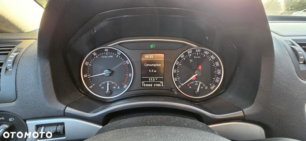 Skoda Octavia 1.8 T FSI Elegance - 5