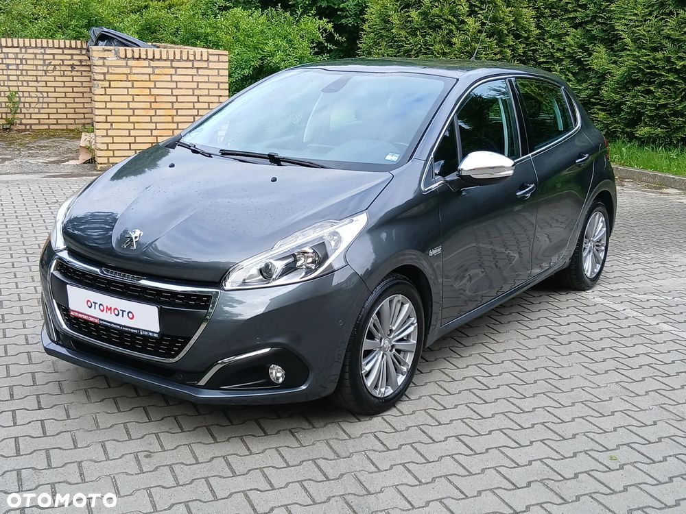 Peugeot 208 - 27